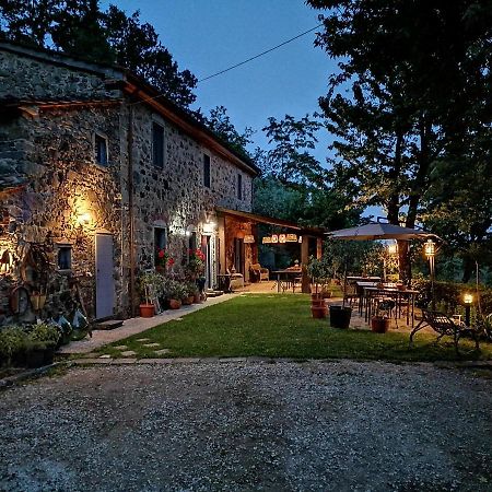 Agriturismo Tananei Marliana Ngoại thất bức ảnh