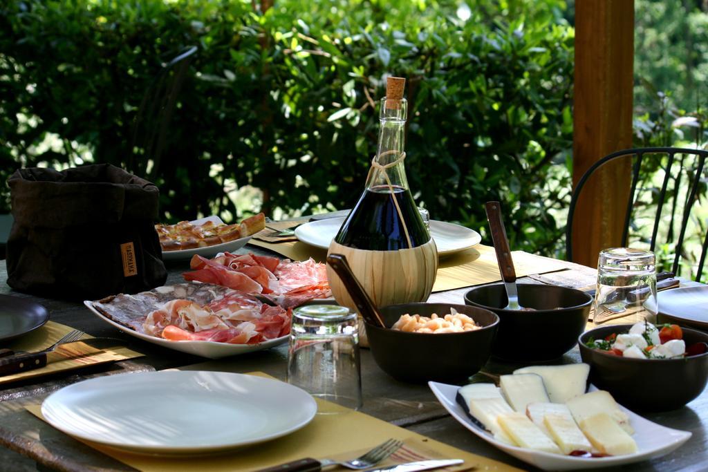 Agriturismo Tananei Marliana Ngoại thất bức ảnh